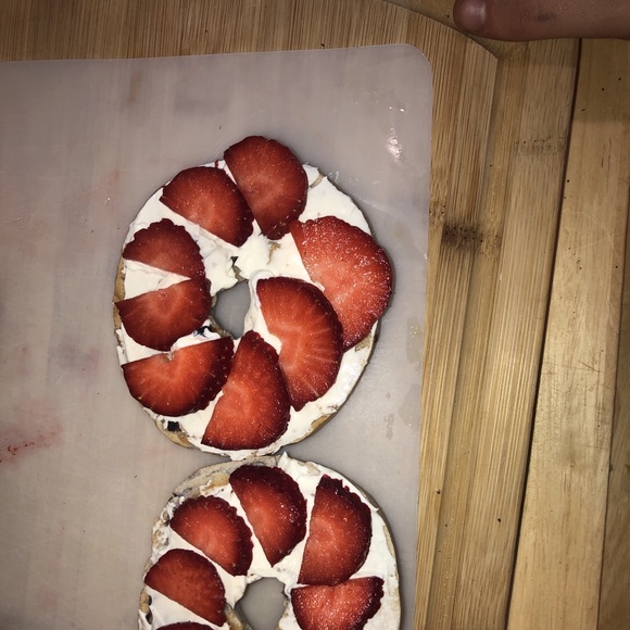 Meet your Posher, Kaelie - Picture 1 of 1